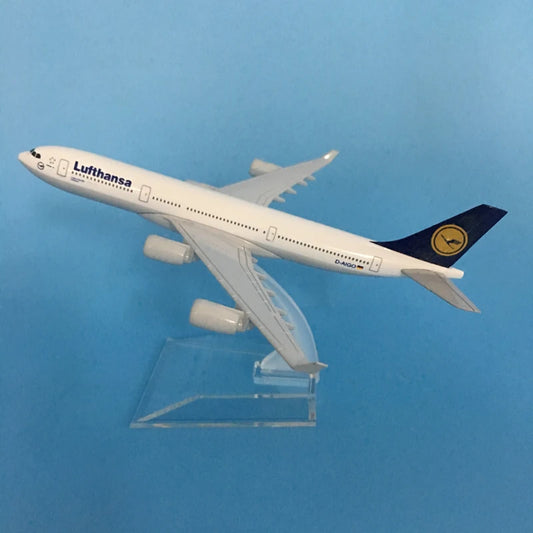 Avión 16cm Lufthansa Airbus A340 Airplane Model Plane. Escala 1/400